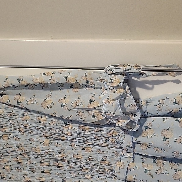 American Bling Blue Floral Lightweight Peplum Blouse 3X NWT - Picture 6 of 12